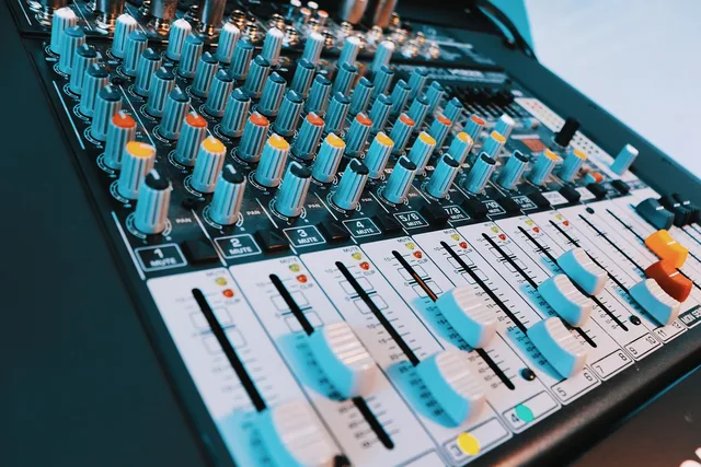 audio mixer, sound mixer, podcast, audio, music, sound, audio mixer, audio mixer, podcast, podcast, podcast, podcast, podcast, audio. How to draft a podcast advertising disclosure policy for host-read ads
